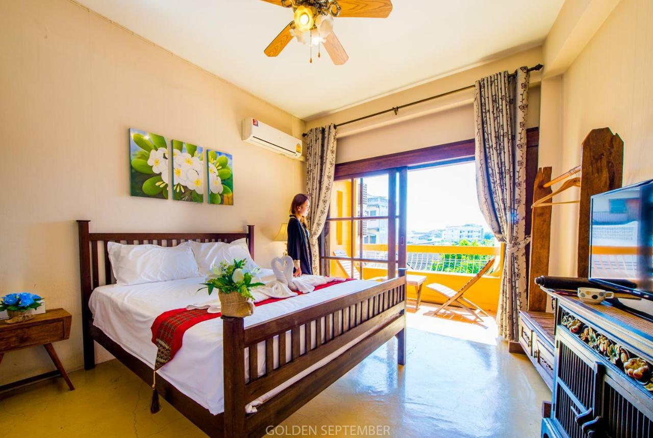 Relax@Wualai Hotel Chiang Mai Exterior photo